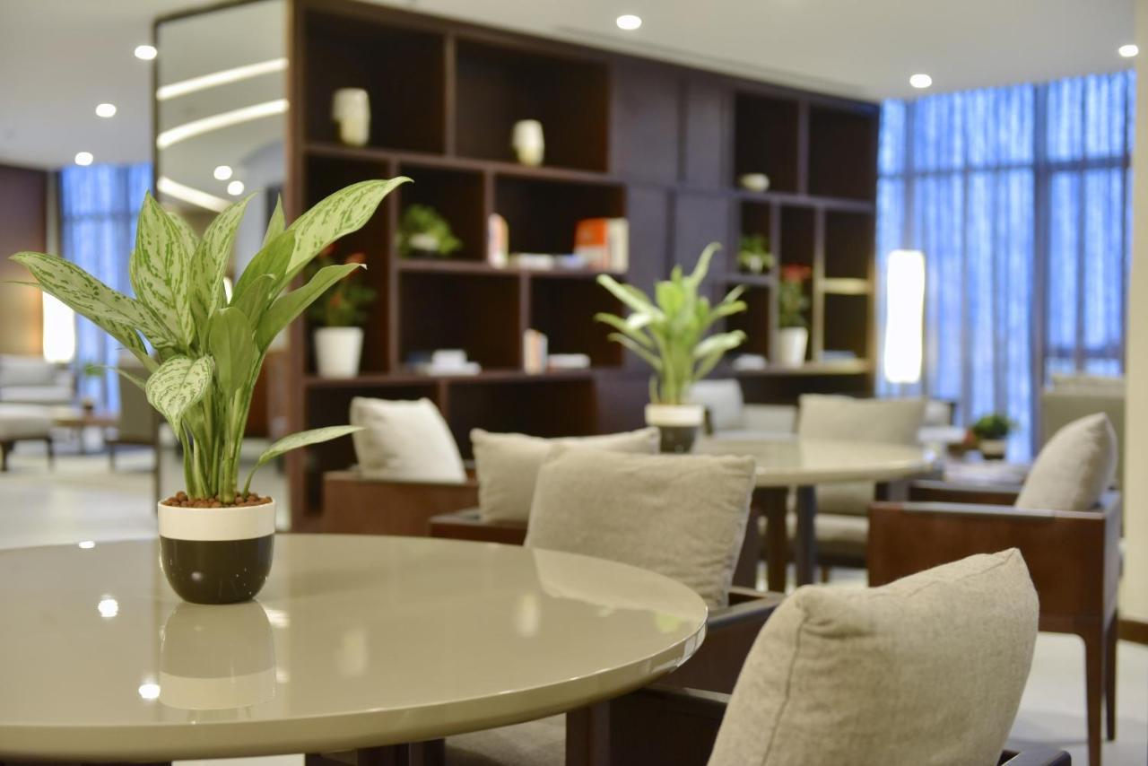สวิส-เบลเรสซิเดนซ์ จุฟแฟร์ Aparthotel มานามา ภายนอก รูปภาพ